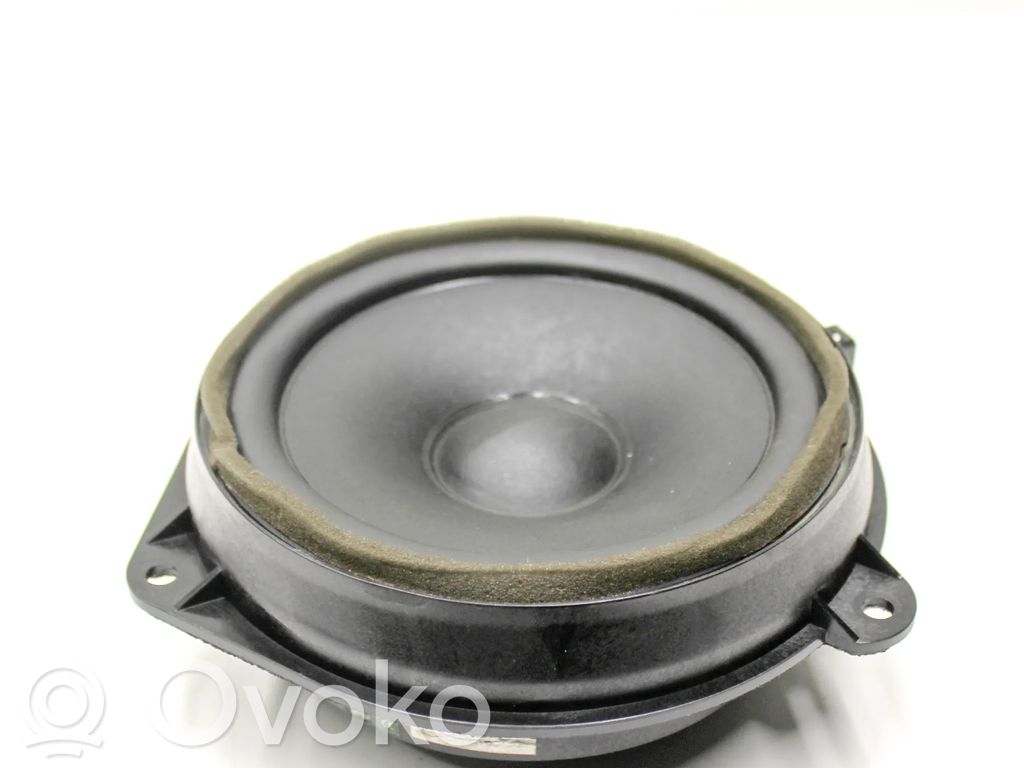 Jaguar XK - XKR Front door speaker 
