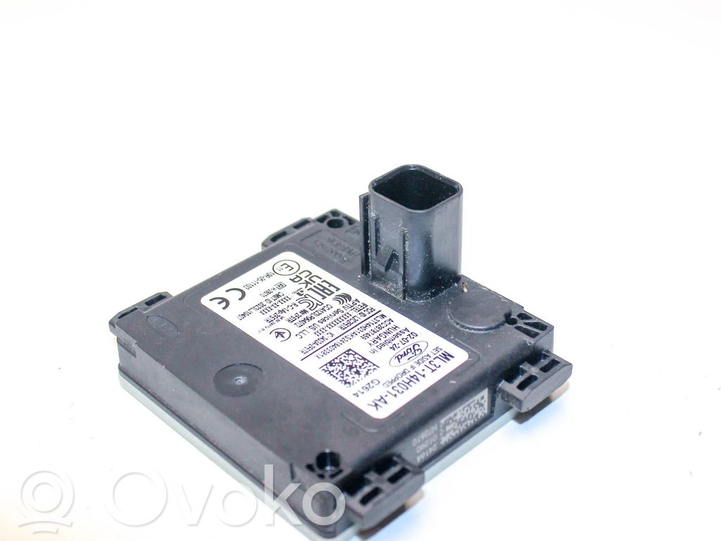 Ford Kuga III Blind spot module 