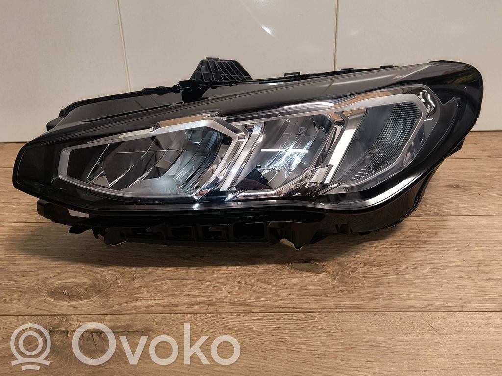 BMW 2 Active Tourer U06 Scheinwerfer 