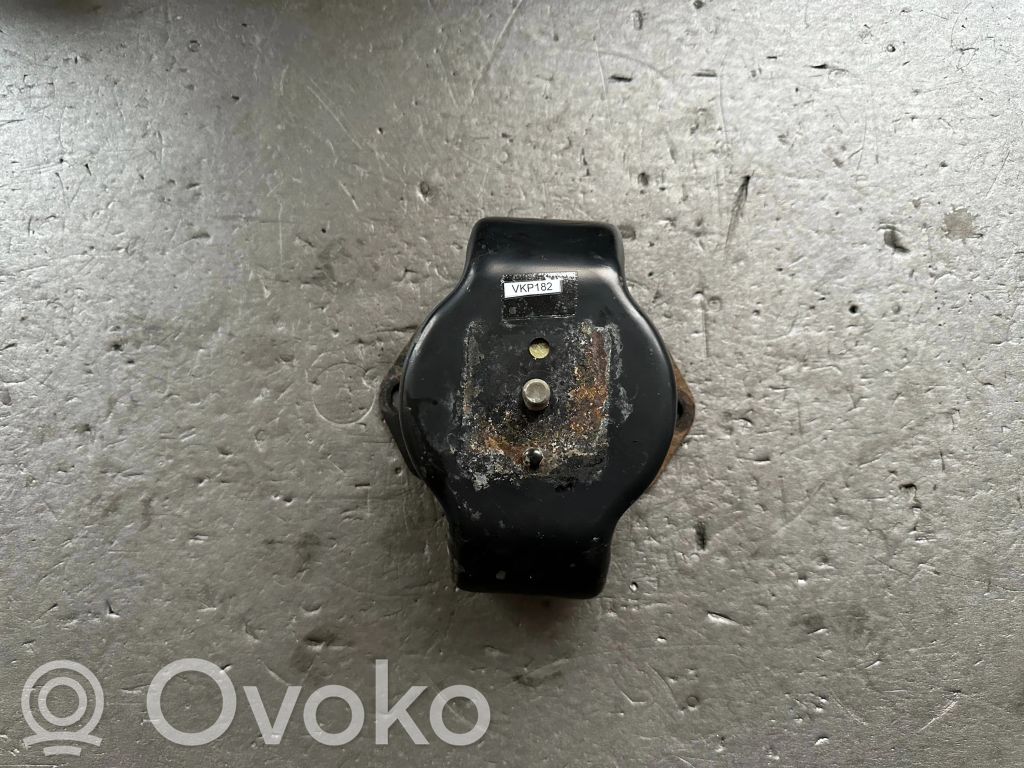Mitsubishi Pajero Supporto di montaggio del motore 