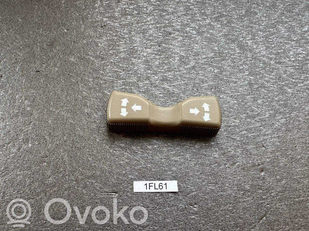 Pokrętło regulacyjne fotela   87012VB311
