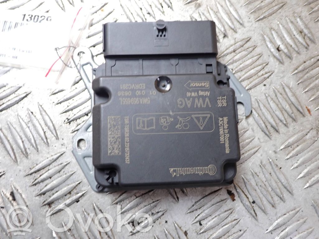 Skoda Octavia Mk4 Airbag control unit/module 