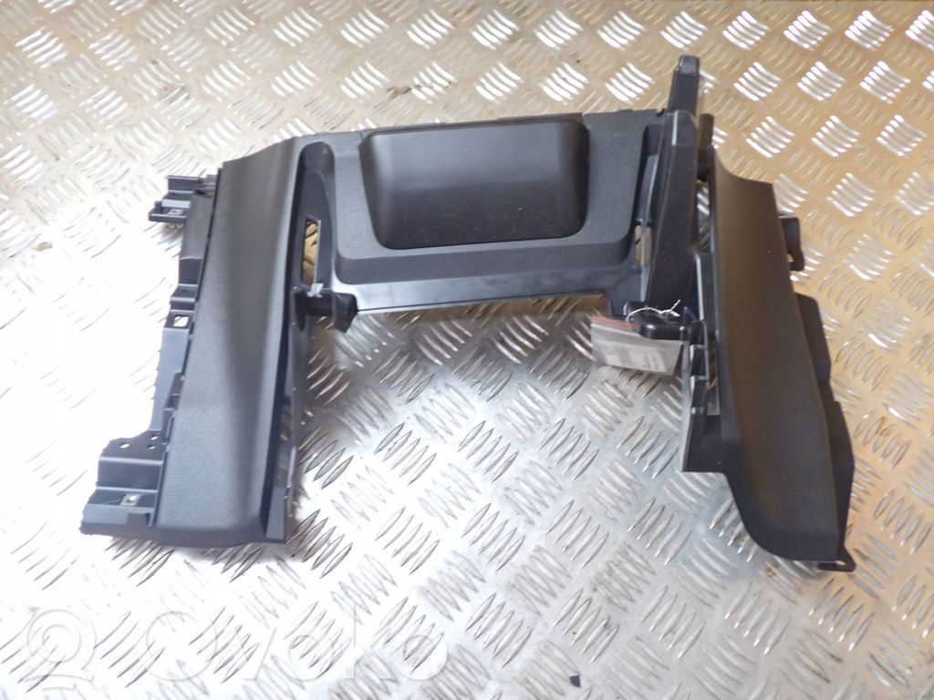 KIA Sportage Dashboard lower bottom trim panel 