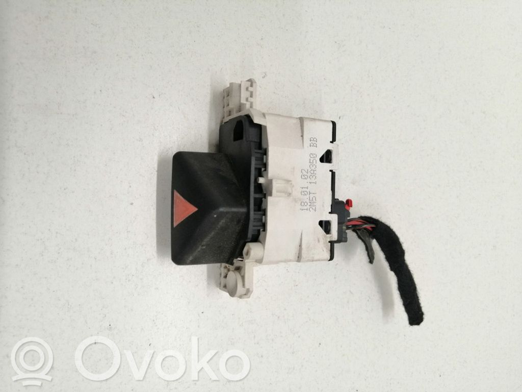Ford Focus Hazard light switch 