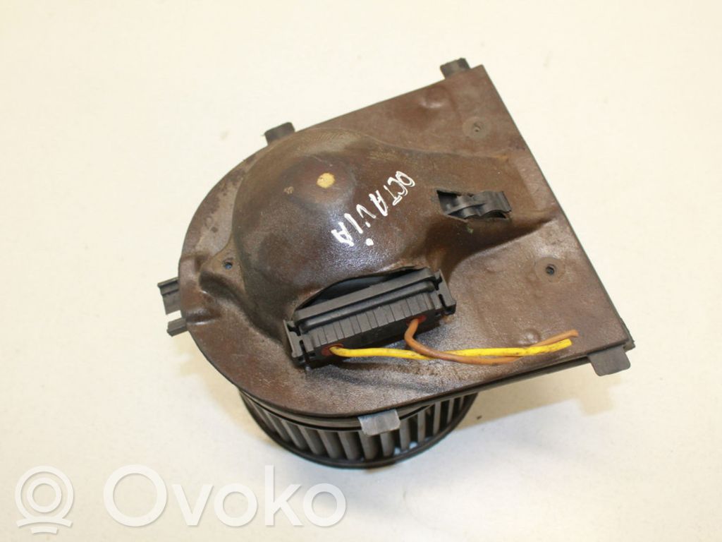 Skoda Octavia Mk1 (1U) Heizungslüfter 