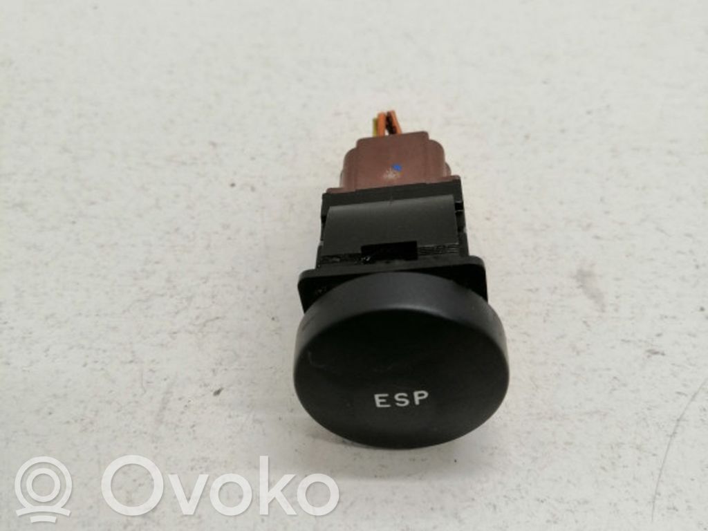 Citroen C5 ESP (stability program) switch 