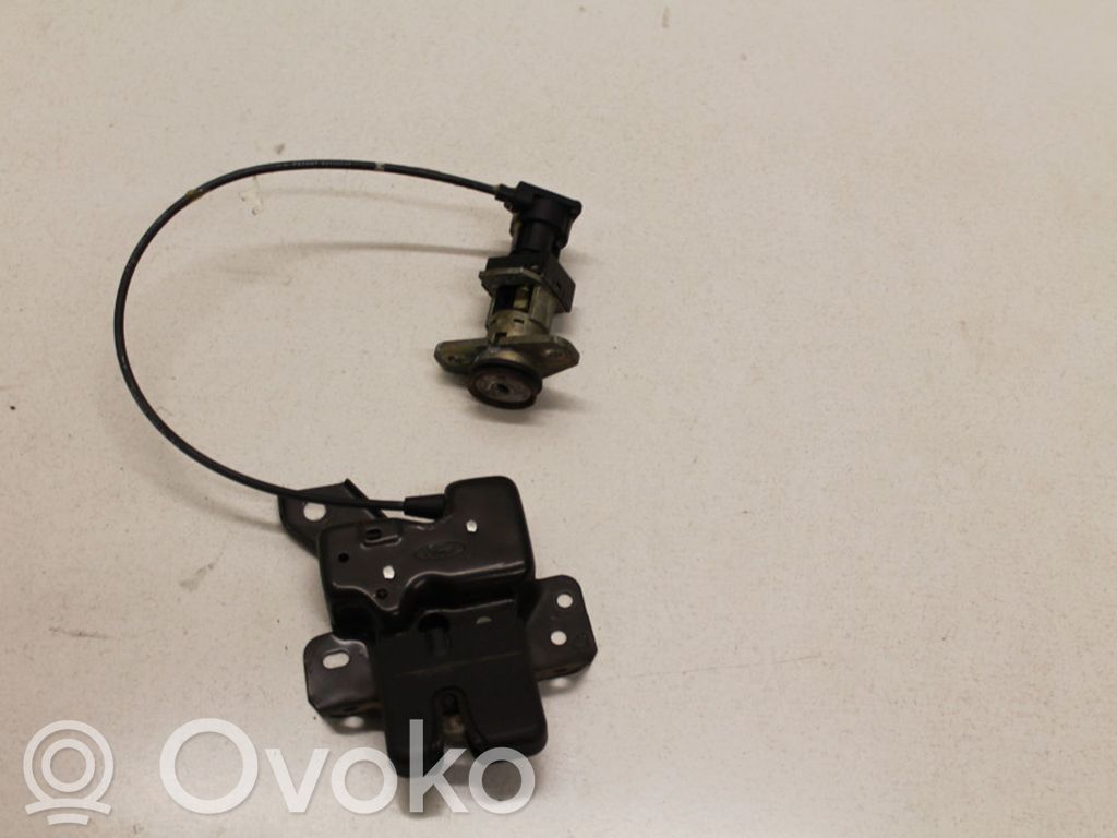 Jaguar S-Type Tailgate/trunk/boot lock/catch/latch 
