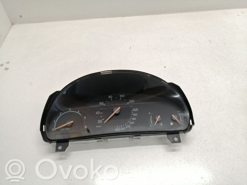 Saab 9-5 Speedometer (instrument cluster) 