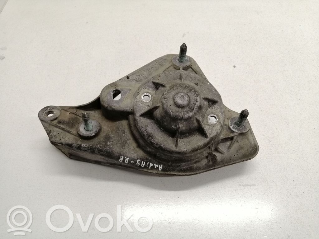 Audi A8 S8 D2 4D Coil spring mount 