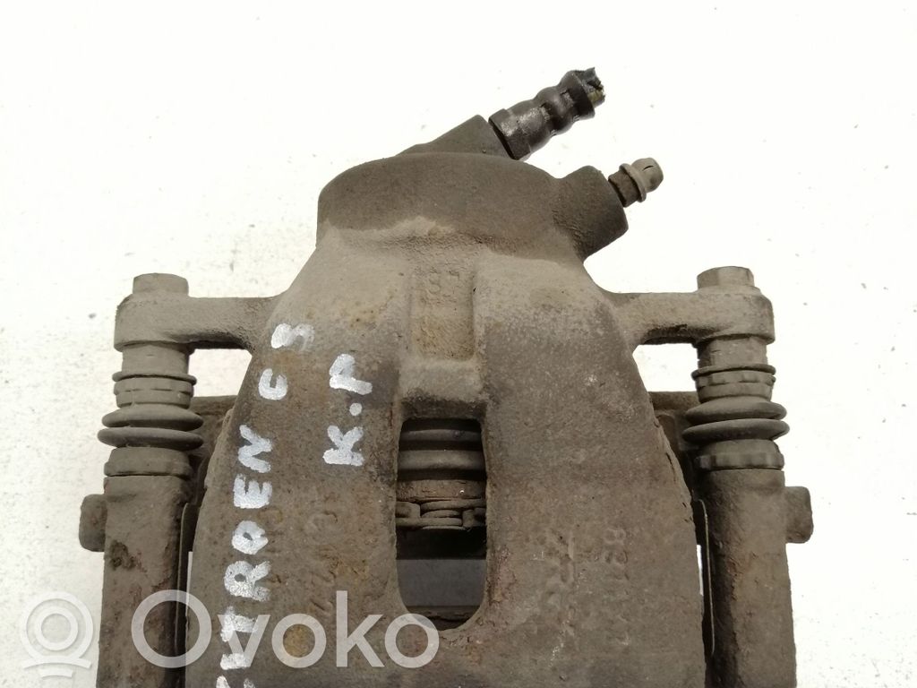 Front brake caliper