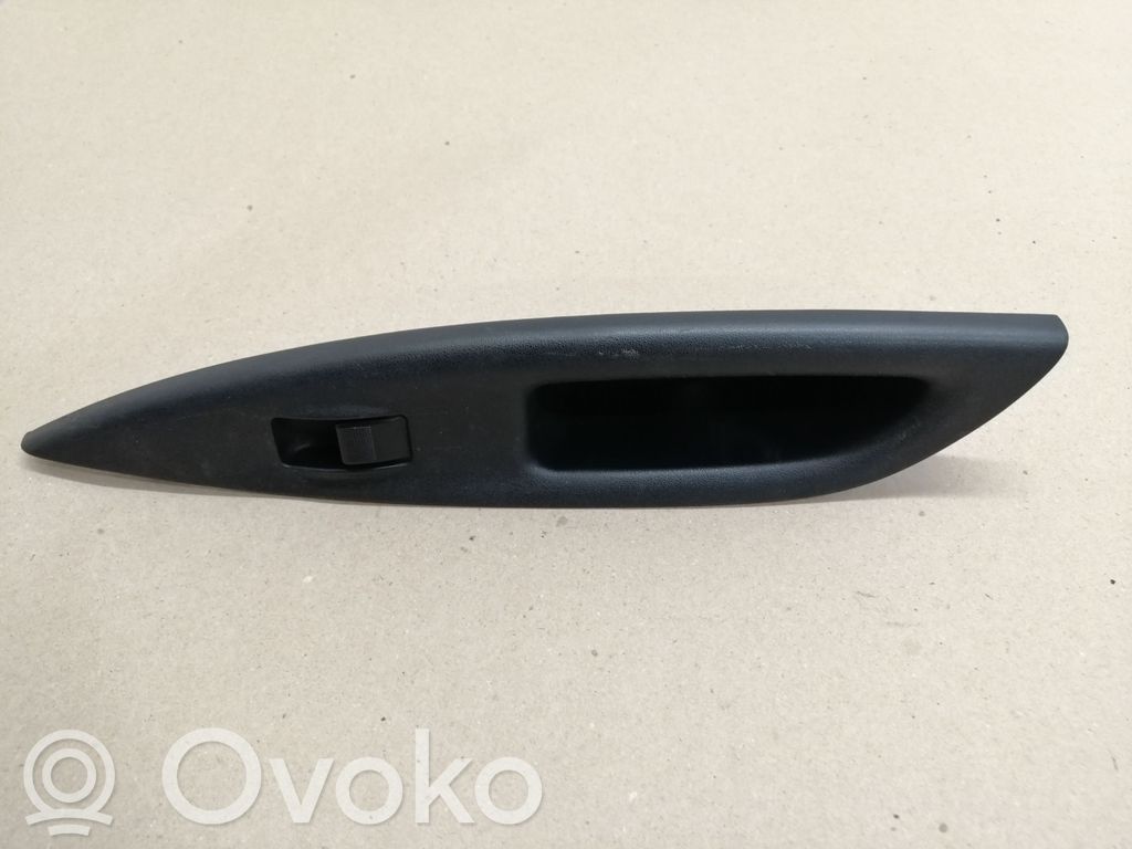 Mazda 6 Electric window control switch 