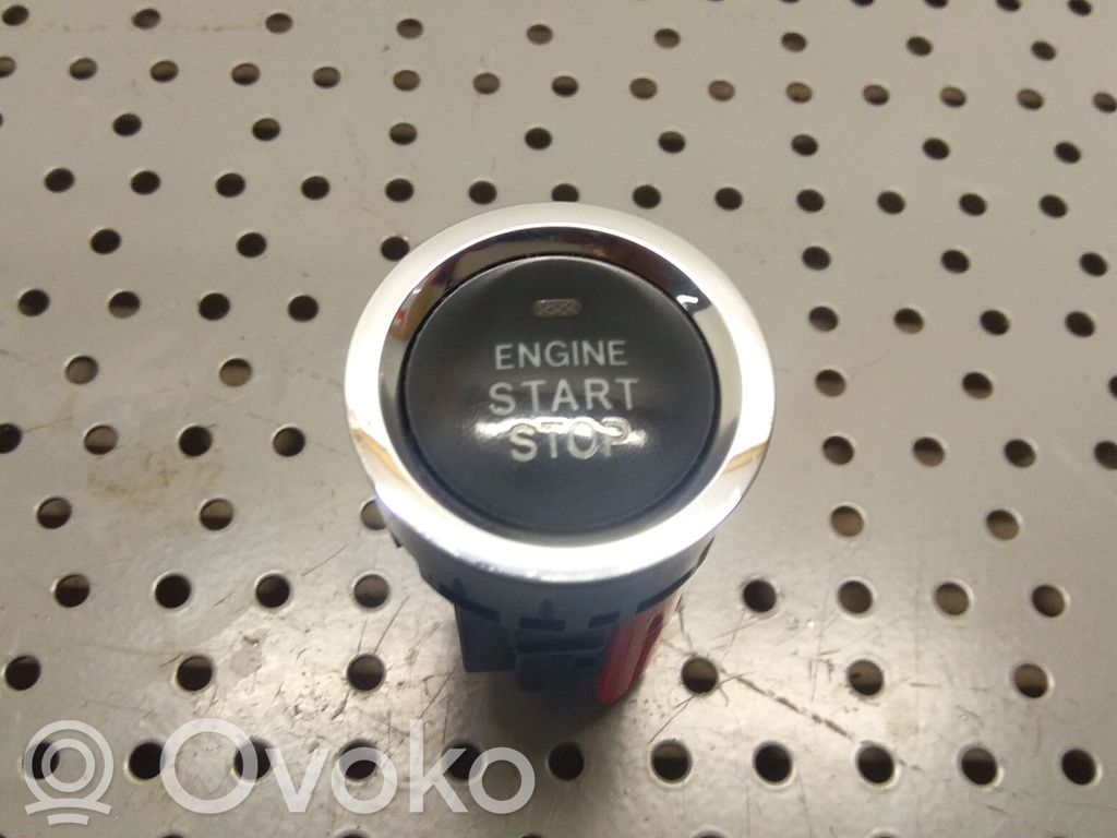 Toyota RAV 4 (XA30) Engine start stop button switch 