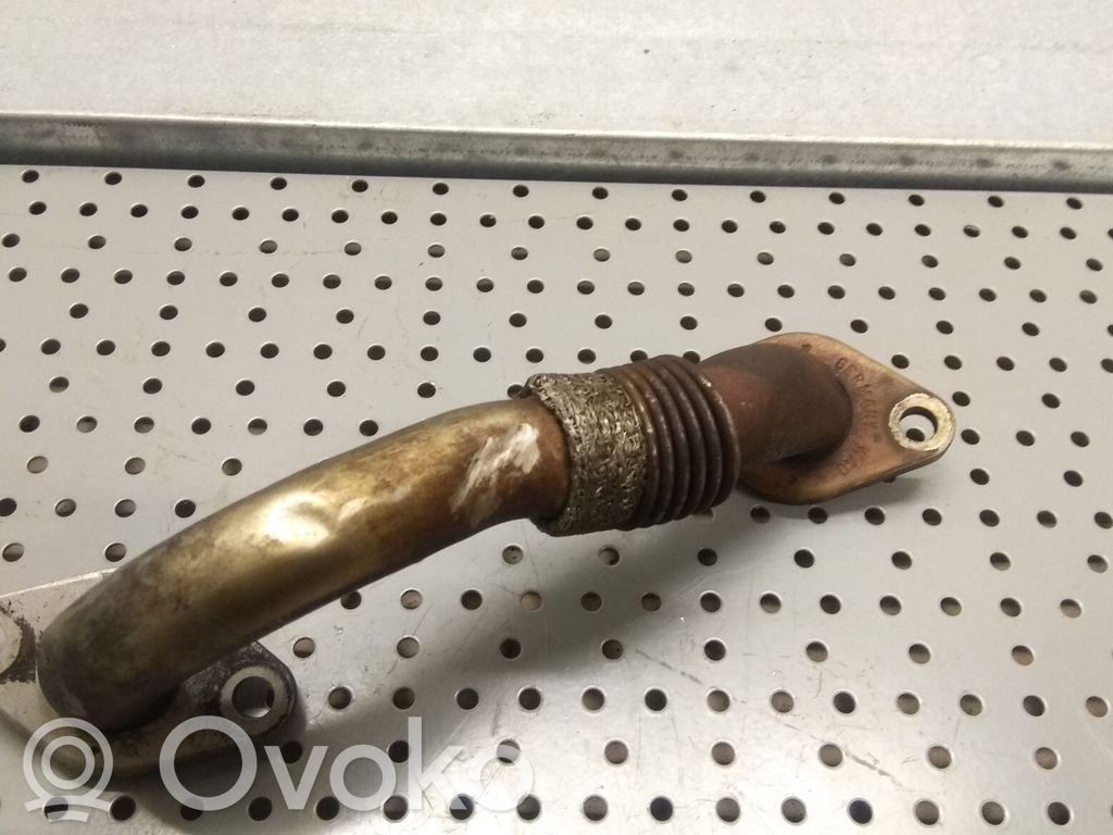 Volkswagen PASSAT B5.5 EGR valve line/pipe/hose 