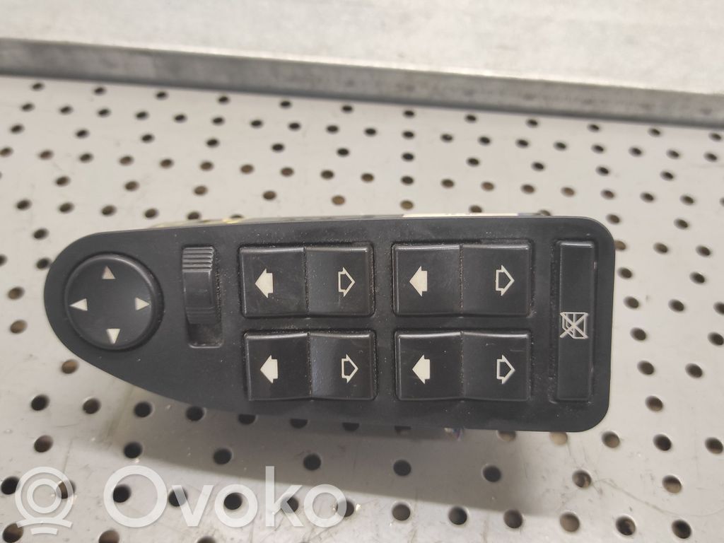Electric window control switch   8380646,283977,HW10SW10