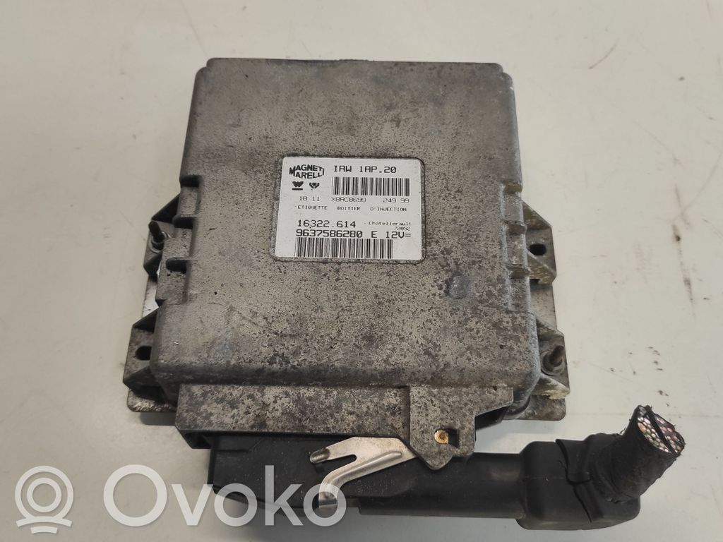 Citroen Berlingo Engine control unit/module 