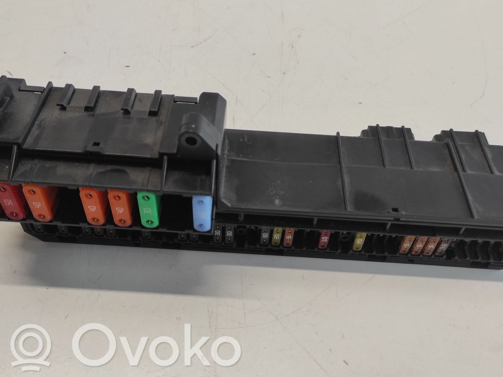 BMW 5 E60 E61 Fuse module 