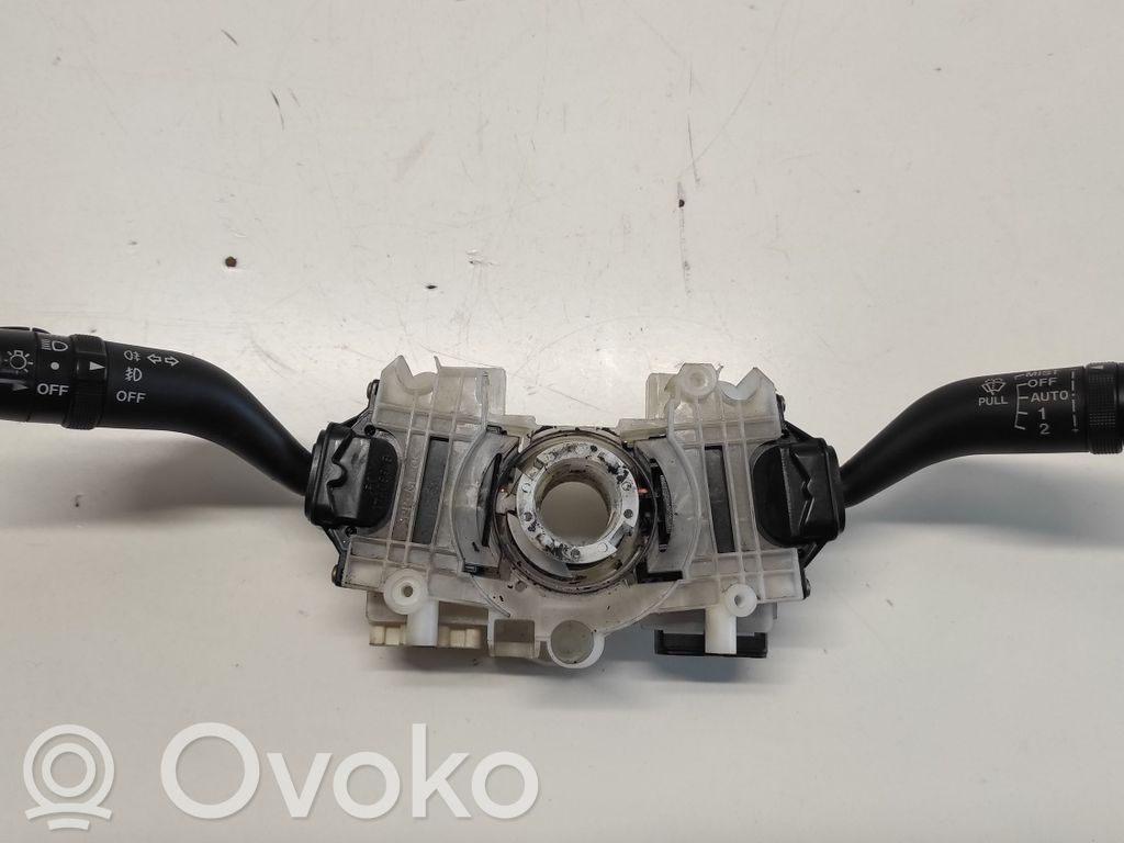 Mazda 6 Wiper turn signal indicator stalk/switch 