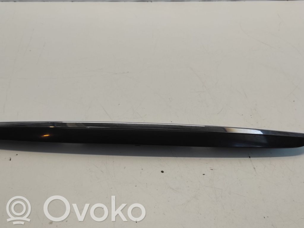Poszycie / Tapicerka tylnej klapy bagażnika   7M5827574C,4M21A43836AA