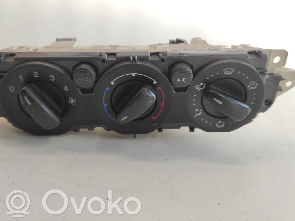 Ford Focus C-MAX Climate control unit 