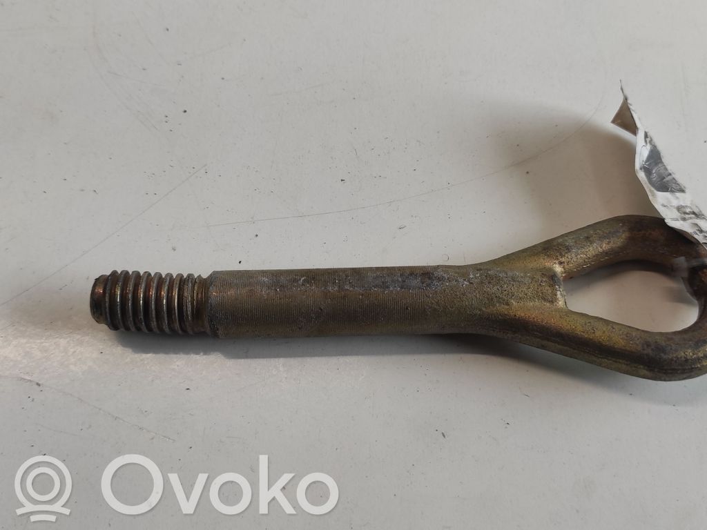Mercedes-Benz C W203 Towing hook eye 