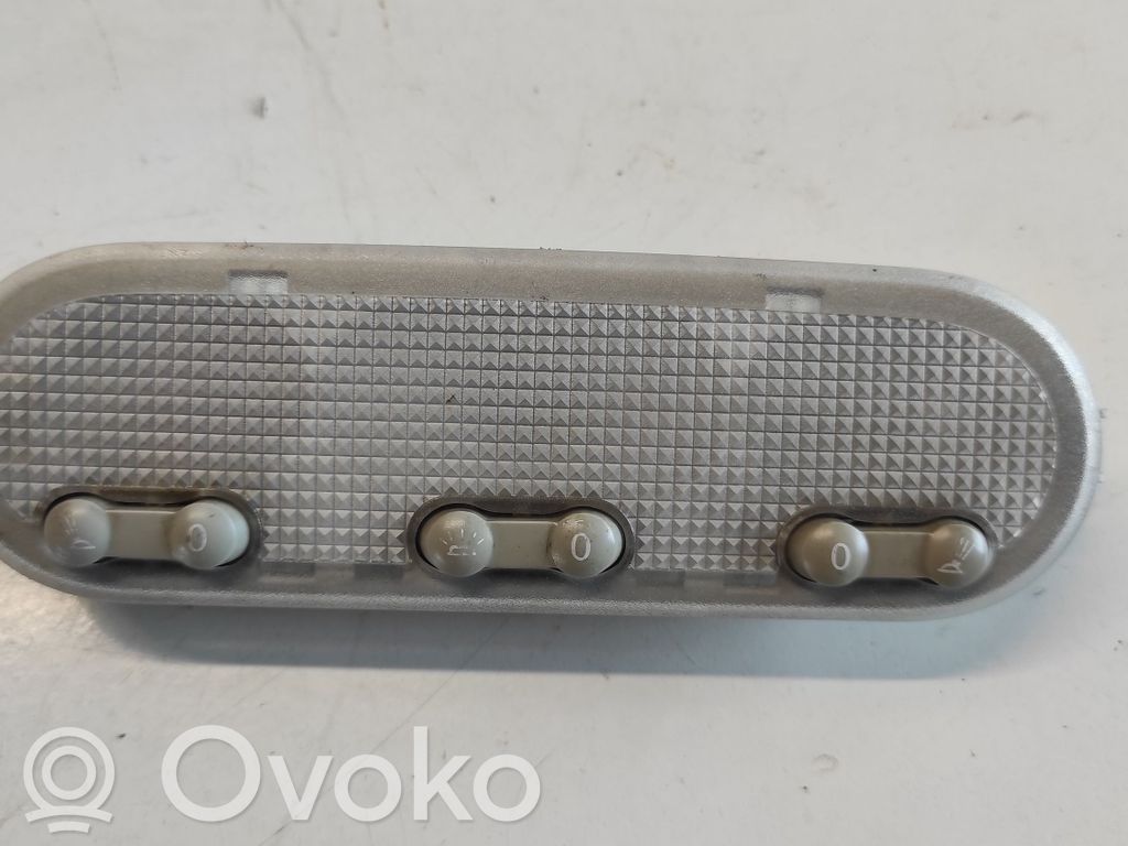 Renault Scenic II -  Grand scenic II Фонарь освещения передних мест 