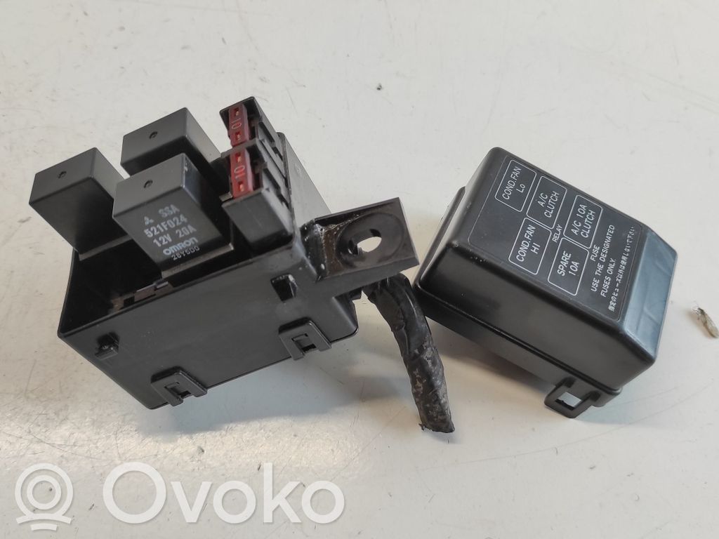 Mitsubishi Carisma Sulakemoduuli 