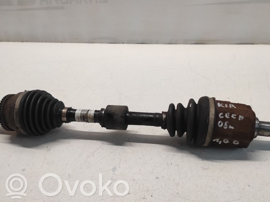 KIA Ceed Eje de transmisión delantero 