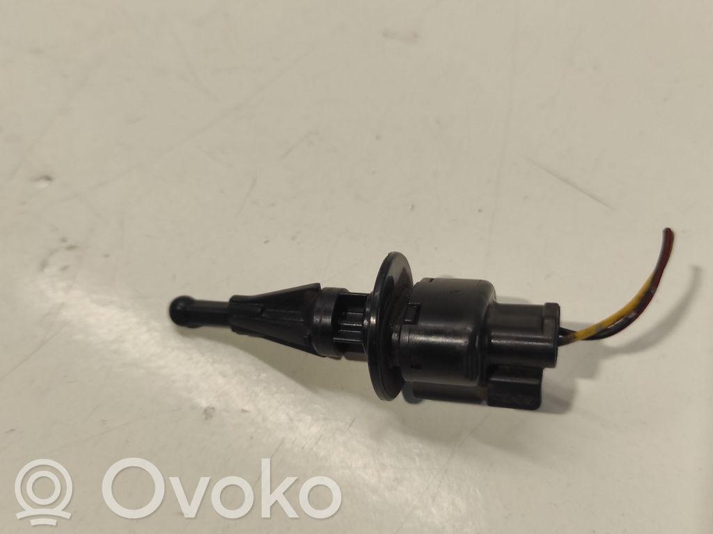 Mazda 5 Sensor de temperatura interna/externa 