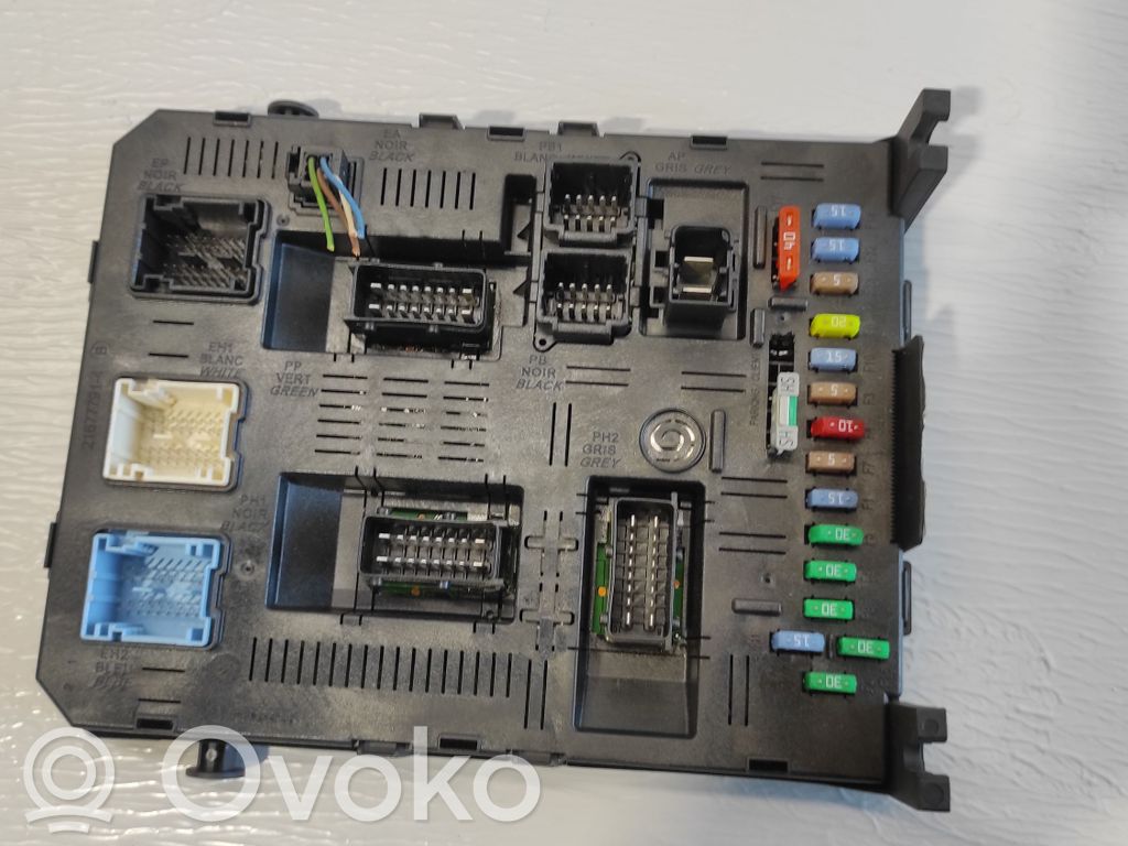 Peugeot 607 Comfort/convenience module 
