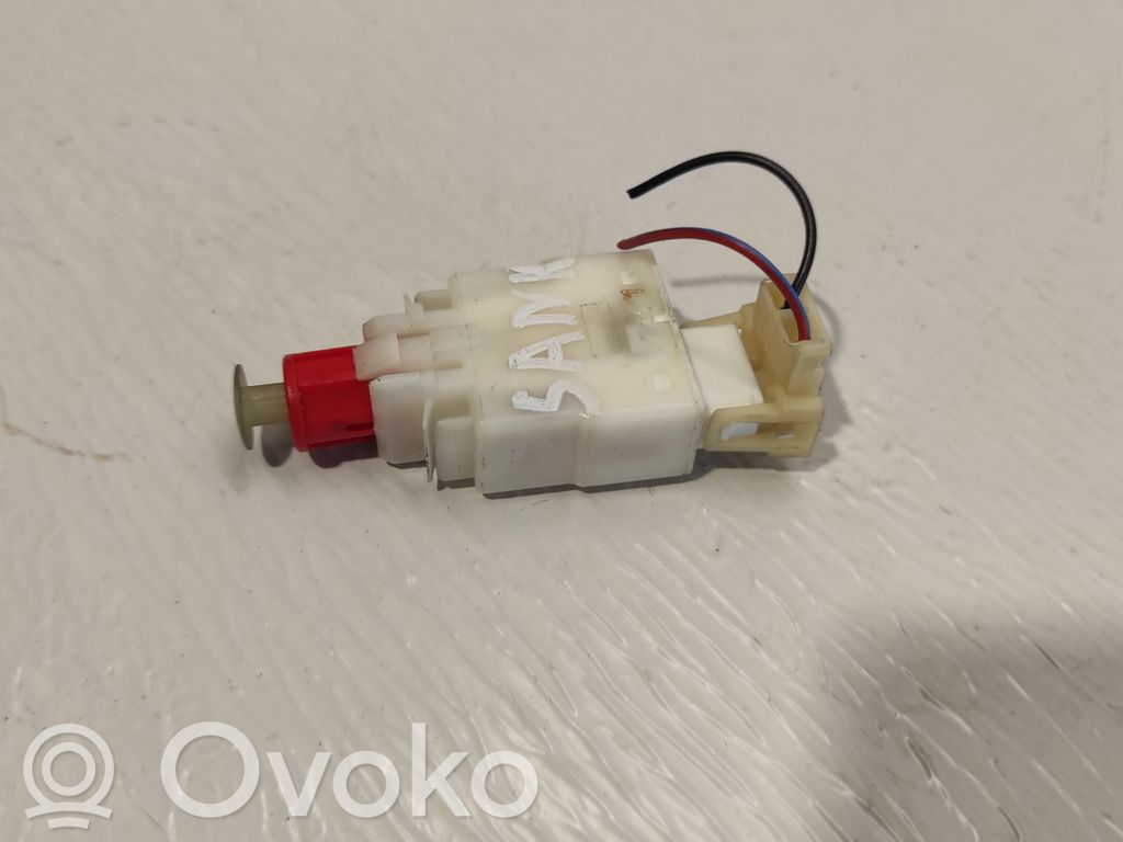 Opel Omega B2 Clutch pedal sensor 