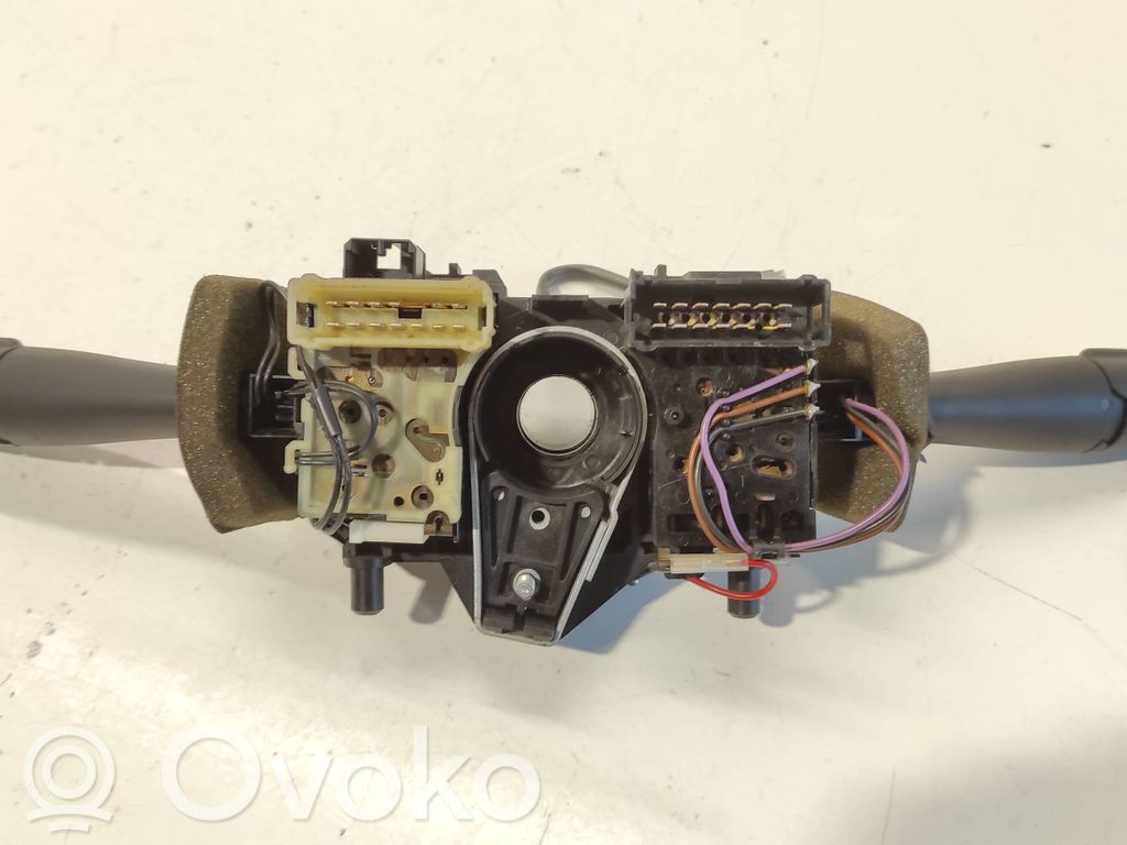 Renault Espace III Interruptor/palanca de limpiador de luz de giro 