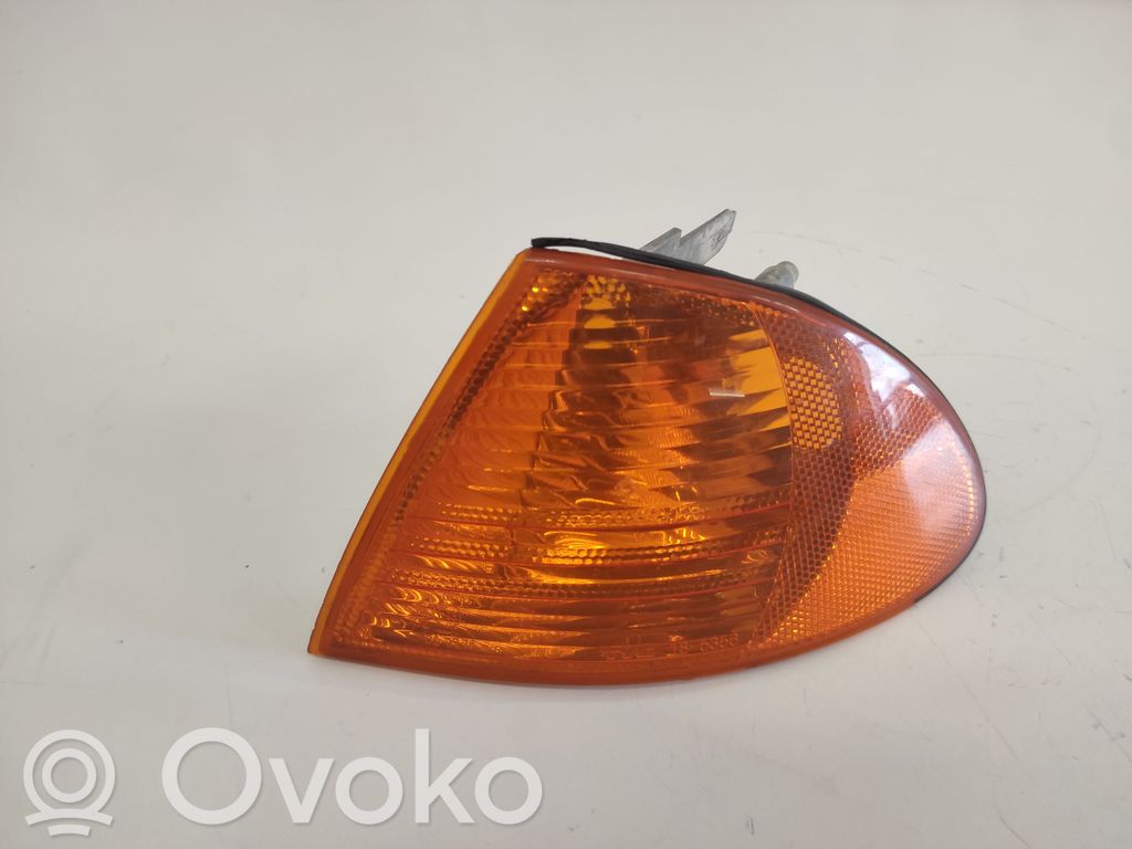 BMW 3 E46 Front indicator light 
