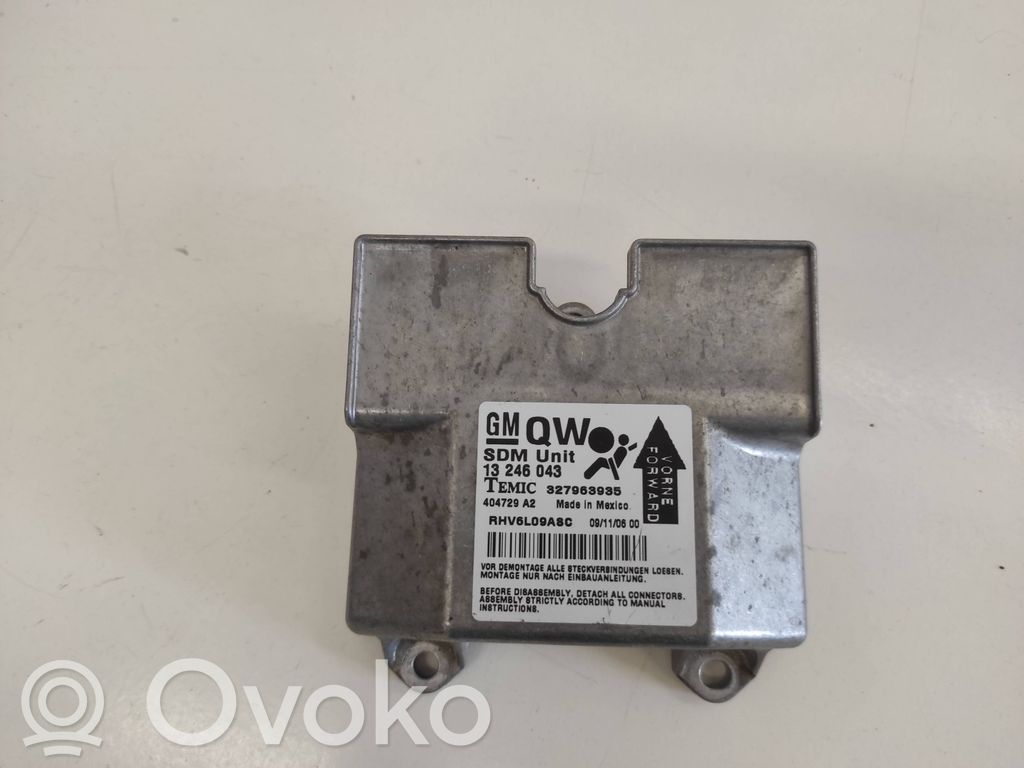 Opel Astra H Airbag control unit/module 