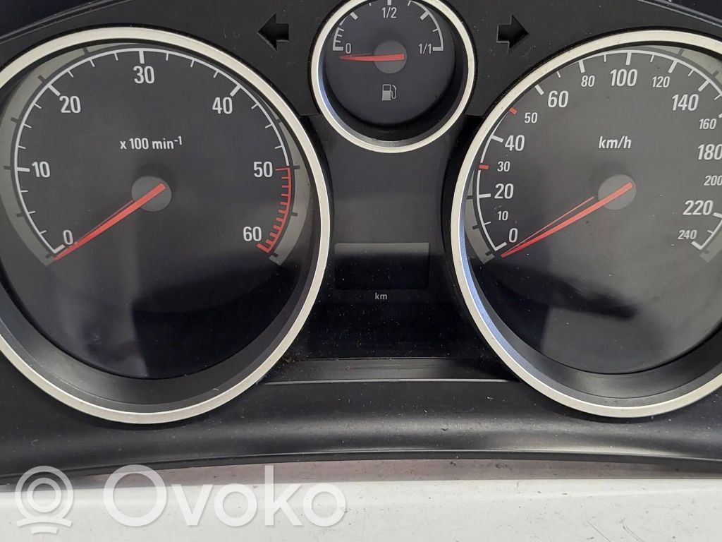Opel Astra H Licznik / Prędkościomierz 