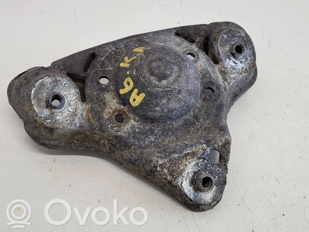 Audi A6 S6 C5 4B Spyruoklės atrama (viršutinė) 
