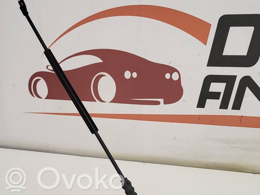 Skoda Octavia Mk2 (1Z) Zamek drzwi przednich 