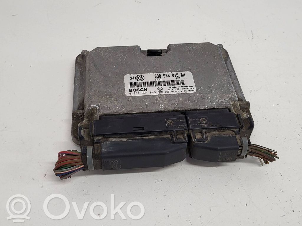Engine control unit/module   038906018BM,28SA3729,0281001846