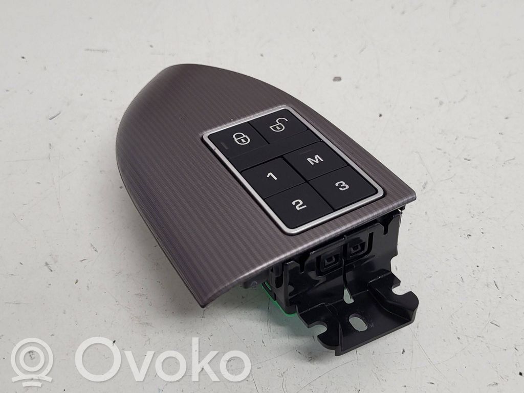 Land Rover Range Rover Sport L494 Central locking switch button 
