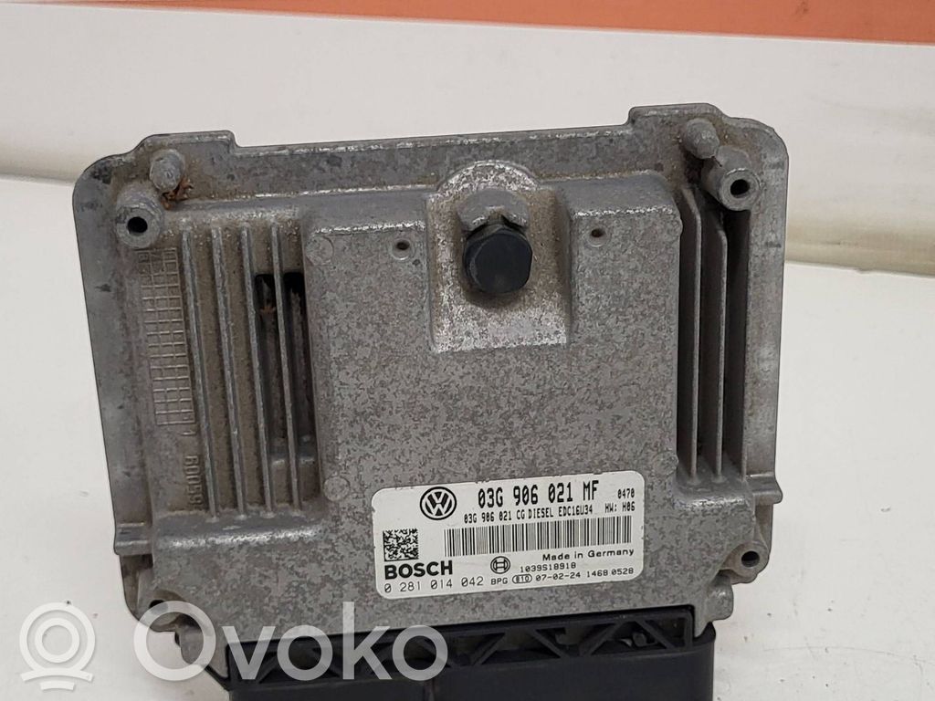 Volkswagen Touran I Engine control unit/module 