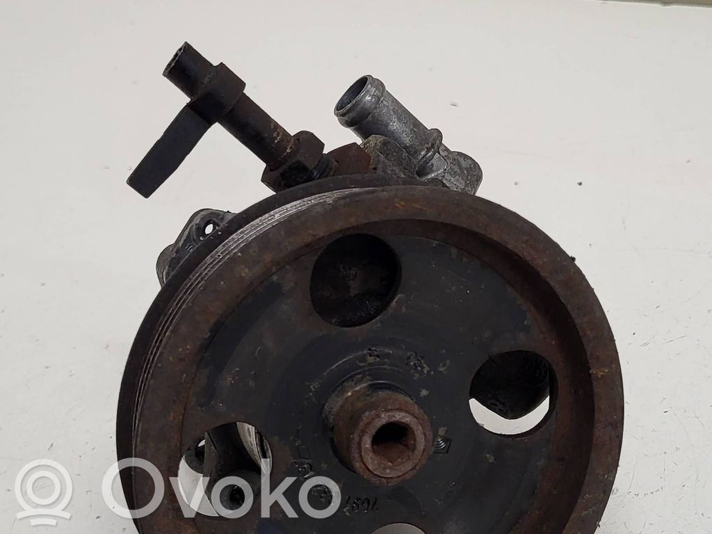 Saab 9-5 Power steering pump 