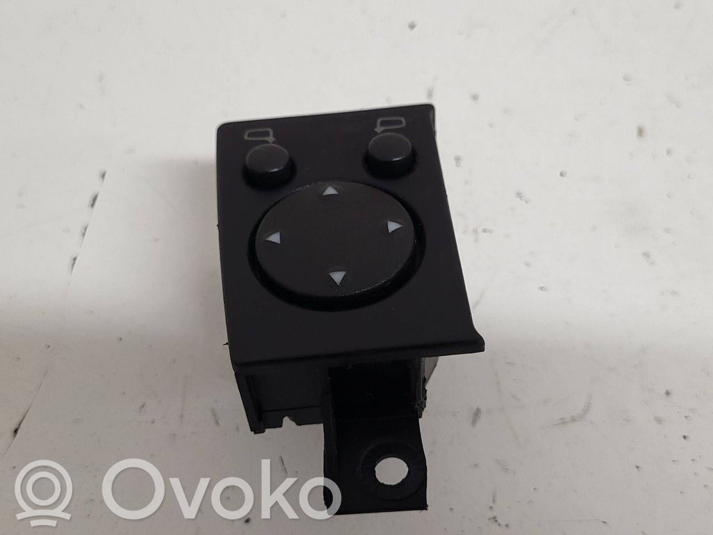 Audi A6 S6 C4 4A Wing mirror switch 