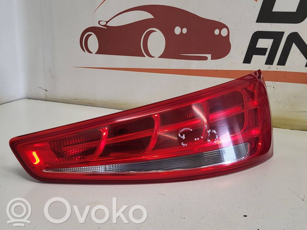 Audi Q3 8U Luci posteriori 
