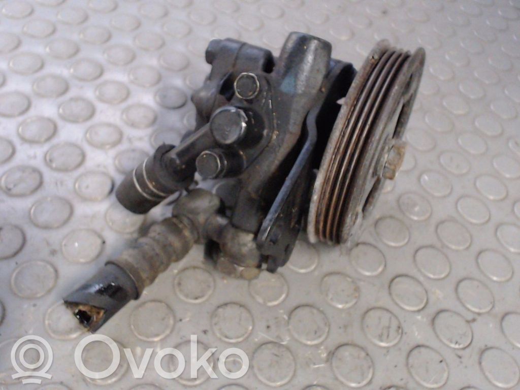 Nissan Sunny Pompa servosterzo 