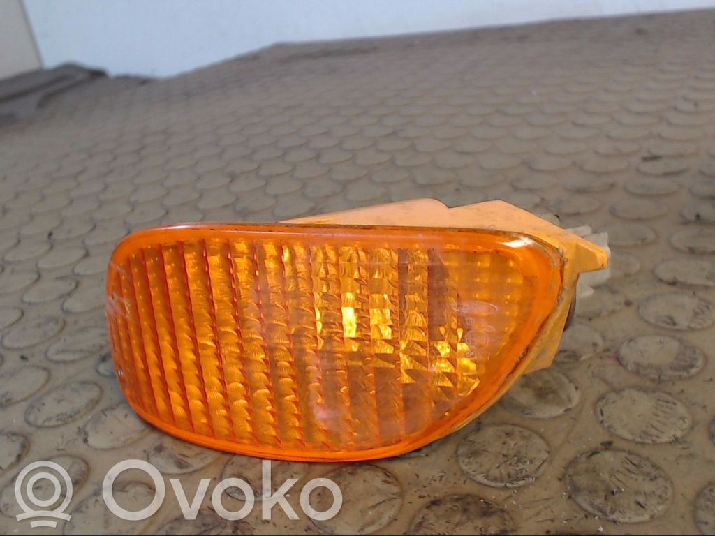 Ford Focus Front indicator light 