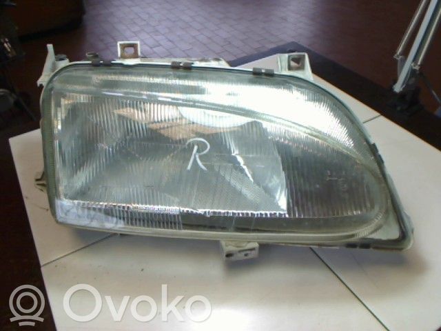 Ford Galaxy Lampa przednia 