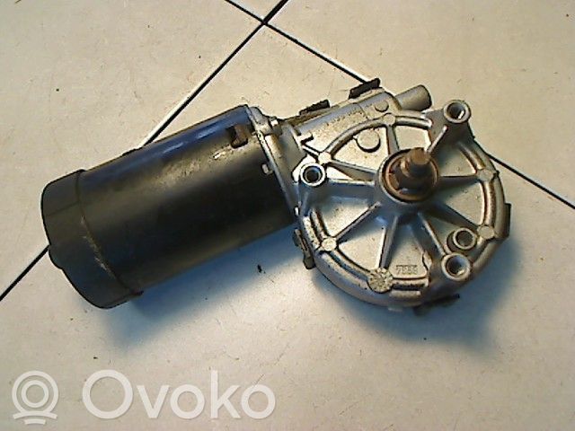 Motor del limpiaparabrisas   A2108201742,0000,0390241420