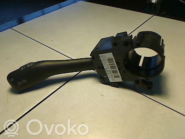 Indicator stalk   8L0953513G01C,0000