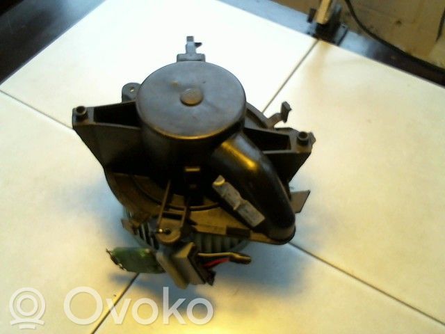Fiat Punto (188) Ventilator electric răcire radiator 