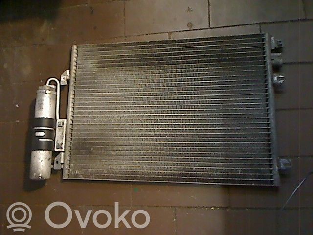 Renault Kangoo I Radiator răcire A/C (condensor) 