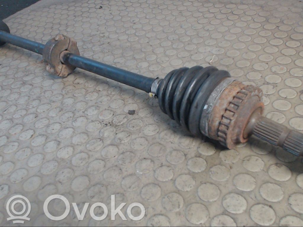 Opel Corsa B Eje de transmisión delantero 